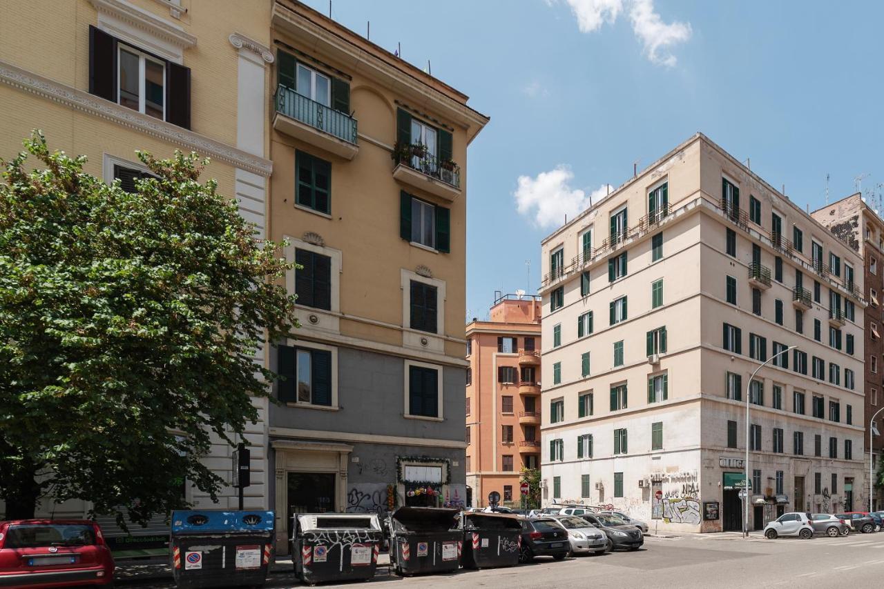 Functional Apartment - Piazza Re Di Roma Εξωτερικό φωτογραφία